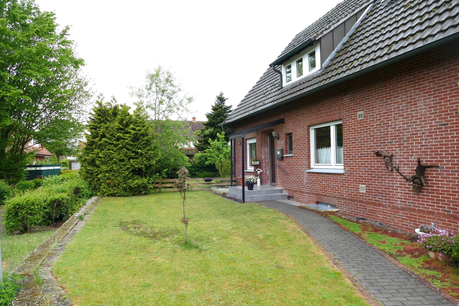 Charmantes Einfamilienhaus mit Potenzial in Lingen-Brögbern zu verkaufen